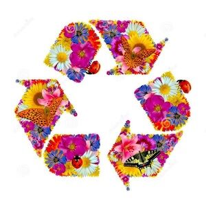 ♻️ I reuse shipping materials to ship your package ♻️